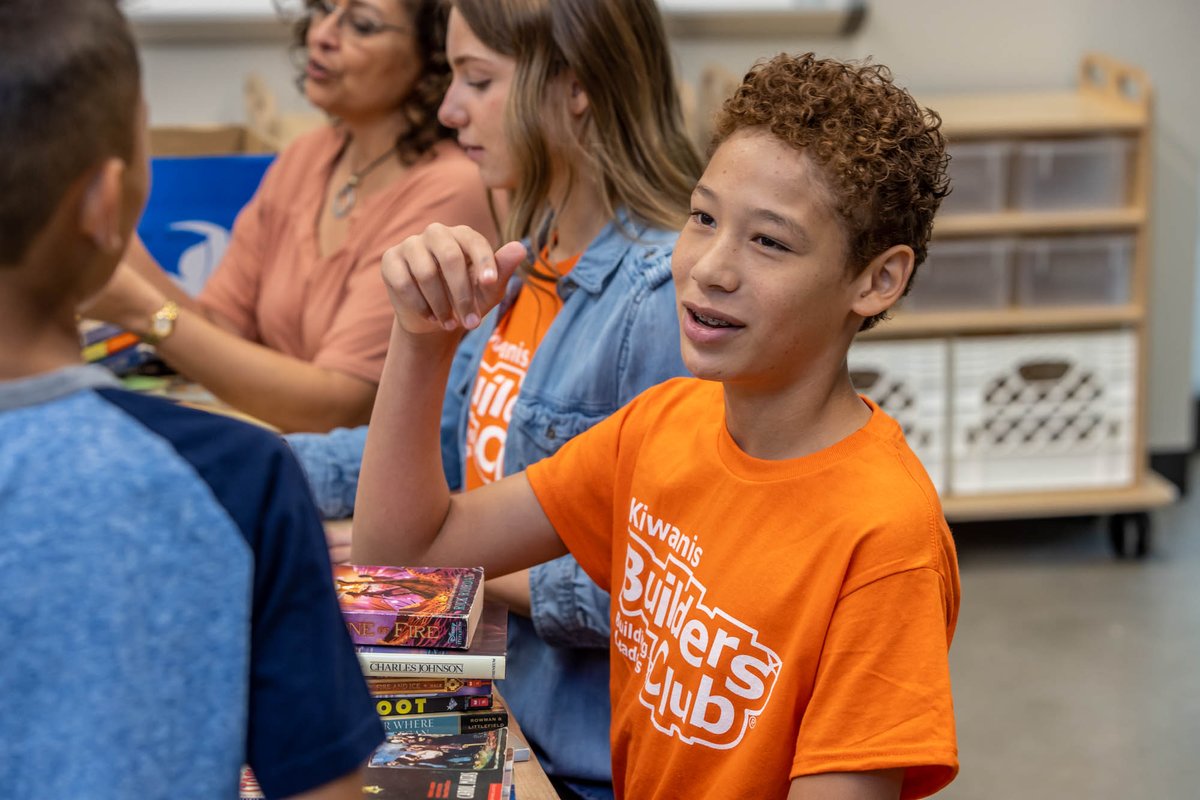 BuildersClub's tweet photo. Builders Club is helping members learn about themselves. In the 2025-26 survey, 58% of advisors reported that their students learned more about their interests and talents. https://t.co/Hwup9L15ty