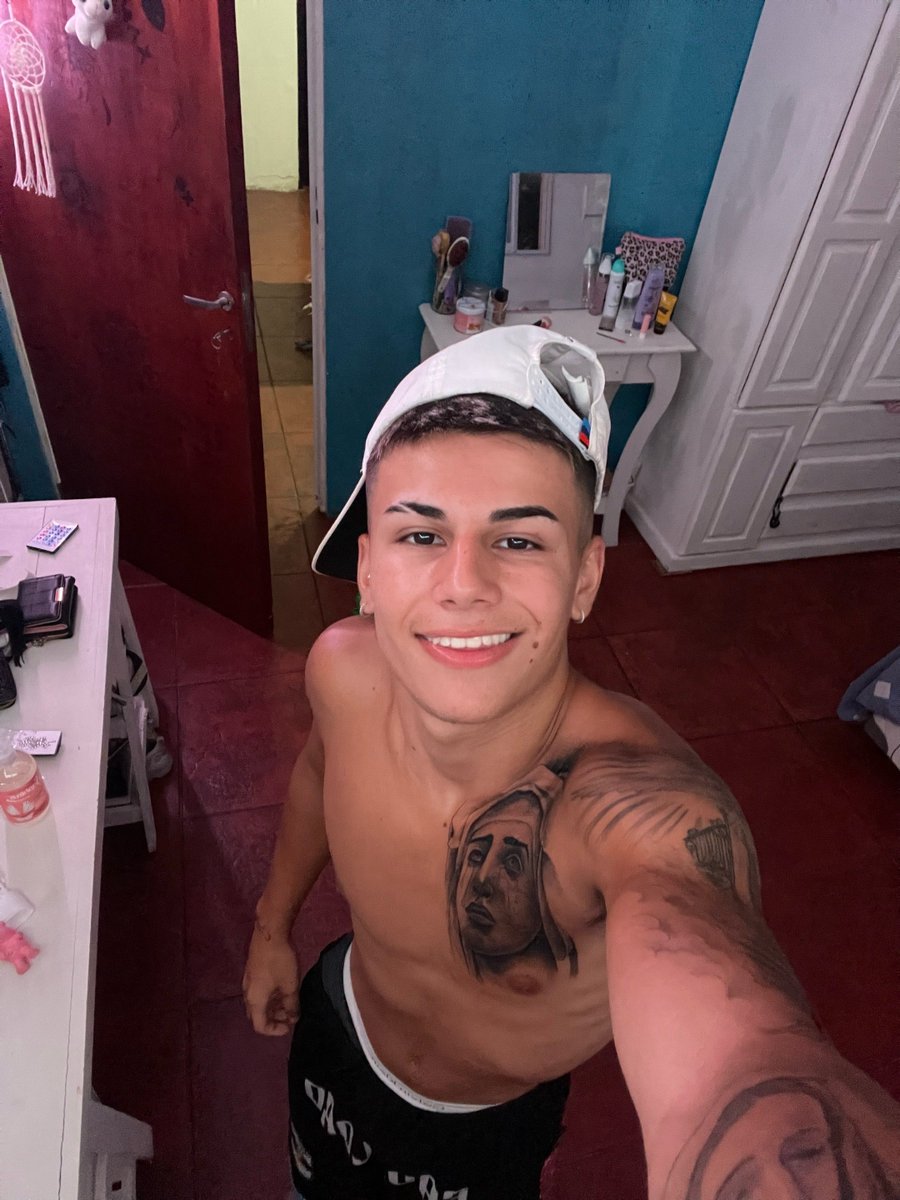 bandii67's tweet photo. Nuevos videos en mi telégram mi gente linda🔥😈 https://t.co/TvY9ZYikFB