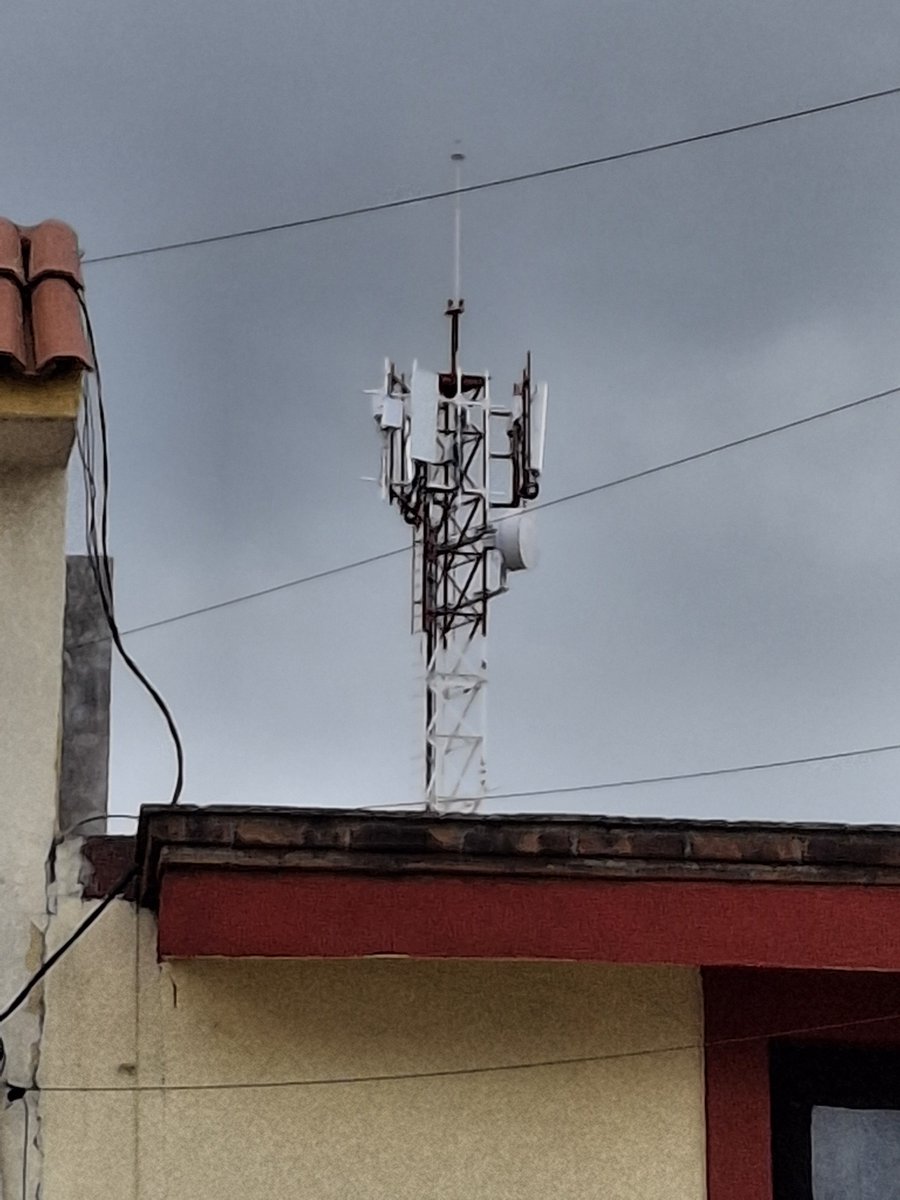 flamarojo's tweet photo. #Torre Telco del día.
#Telcel https://t.co/2TeQ1EEL0r