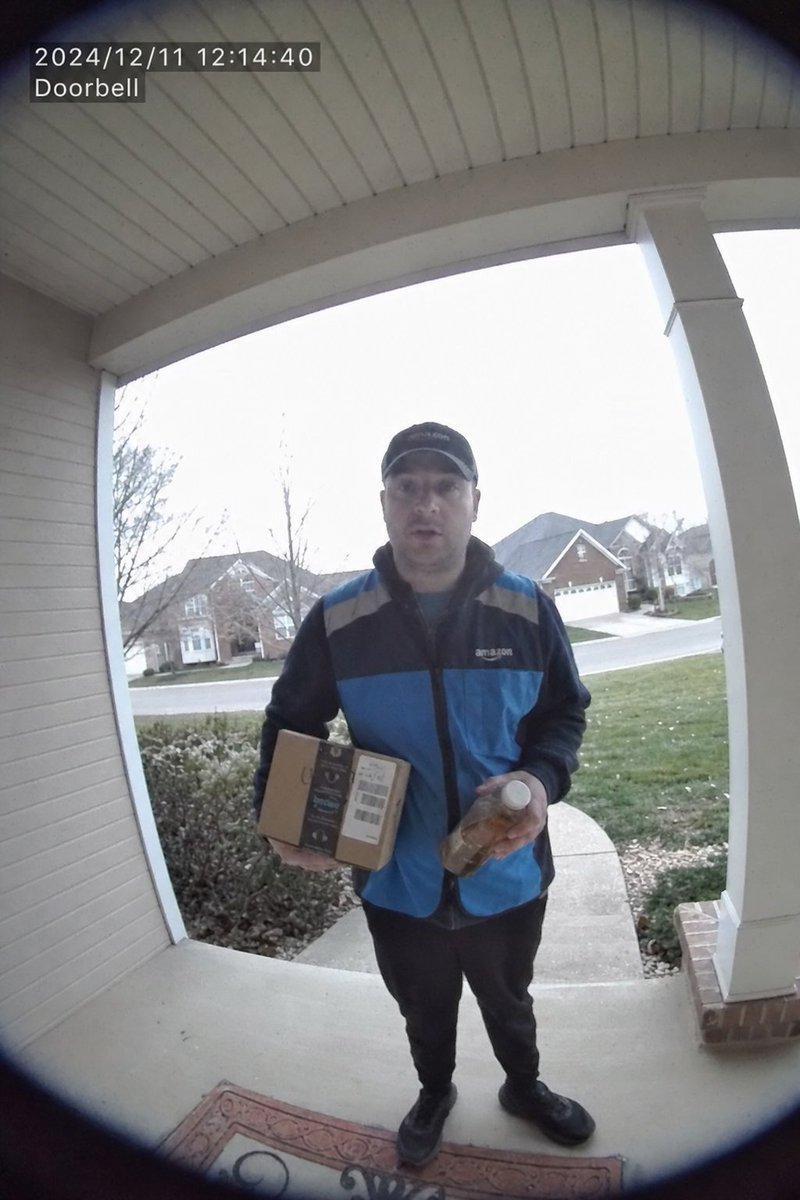 peebottlerh's tweet photo. Rate your delivery experience. https://t.co/aj47L72tUn