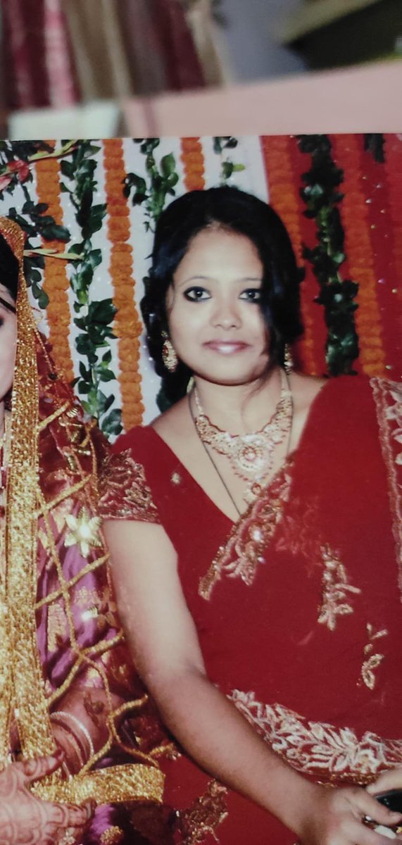 behenkadeewan's tweet photo. My muslim sister before marriage and after divorce https://t.co/upkI9jy0dN