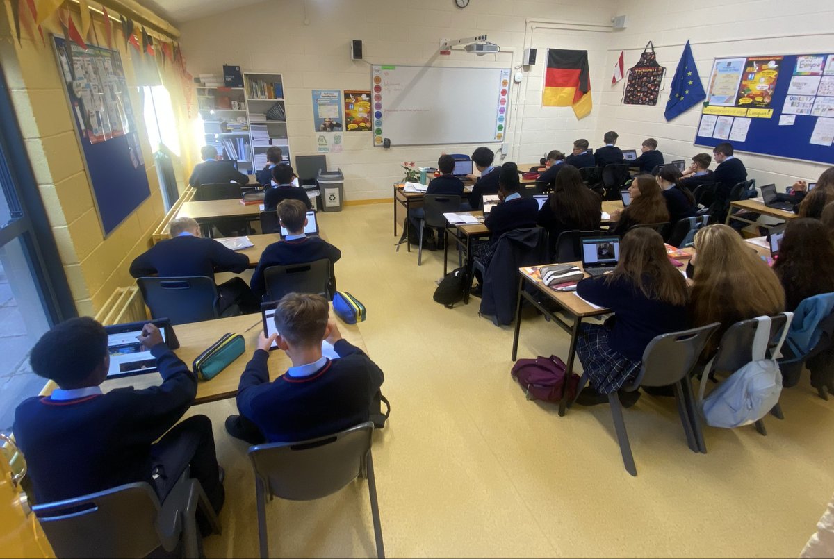 Pres_Carlow's tweet photo. First Years exploring our @Pres_Carlow website in Ms Byrne's CSPE class last week. #teachingandlearning @CeistTrust #latestnews #needs_and_wants @education_olive https://t.co/MnB9pTvrHv
