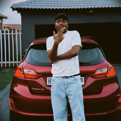 scenesofkure's tweet photo. #NewProfilePic https://t.co/b7TuA1z9xo