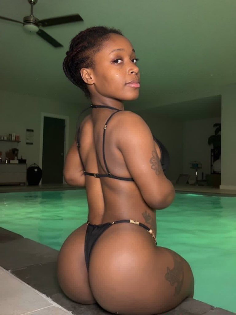 littlcath's tweet photo. Would you ??? https://t.co/idbAUmYIr2