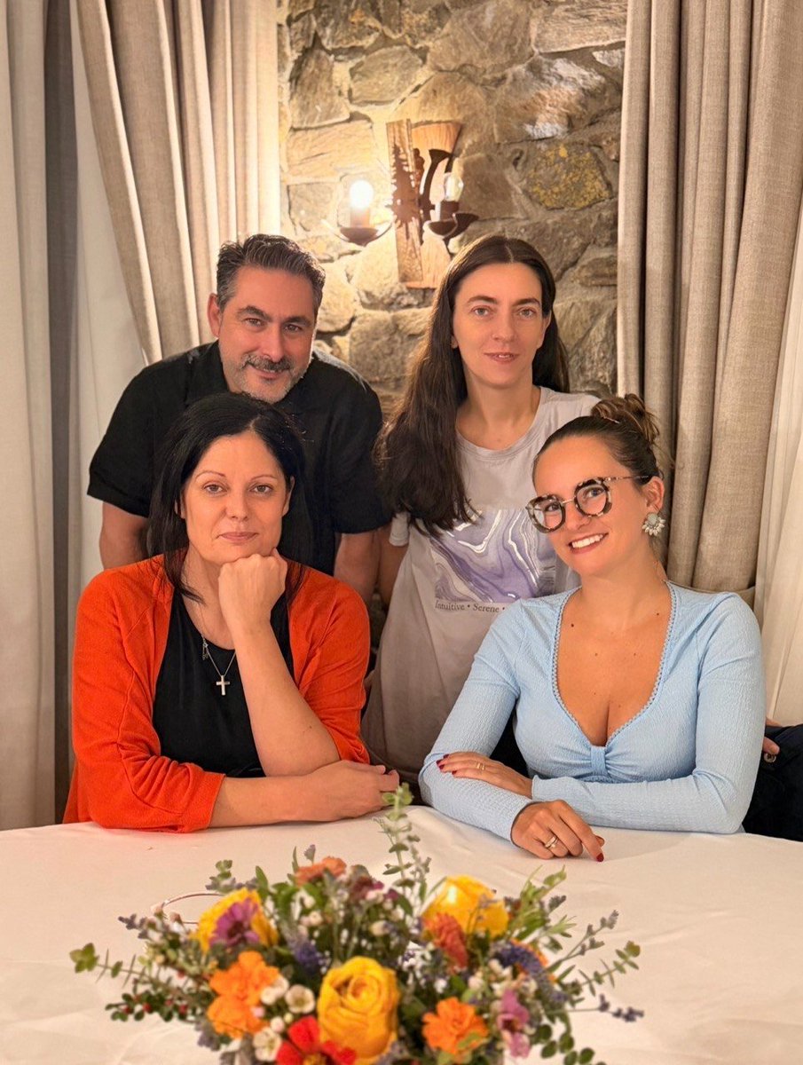 KAdvocats's tweet photo. Korpus Advocats fa 5 anys 🎉. Ahir ho vam celebrar amb tot l'equip a l'Hotel Coma d'Ordino 🥂
Aquest any: nova seu a #Ordino i la @JuSilvestreH s'ha incorporat a l'equip 🤝🏽 joventut i experiència des del 2014. Seguim avançant amb energia renovada! #KorpusAdvocats ❤️ https://t.co/f0RRvhtEbx