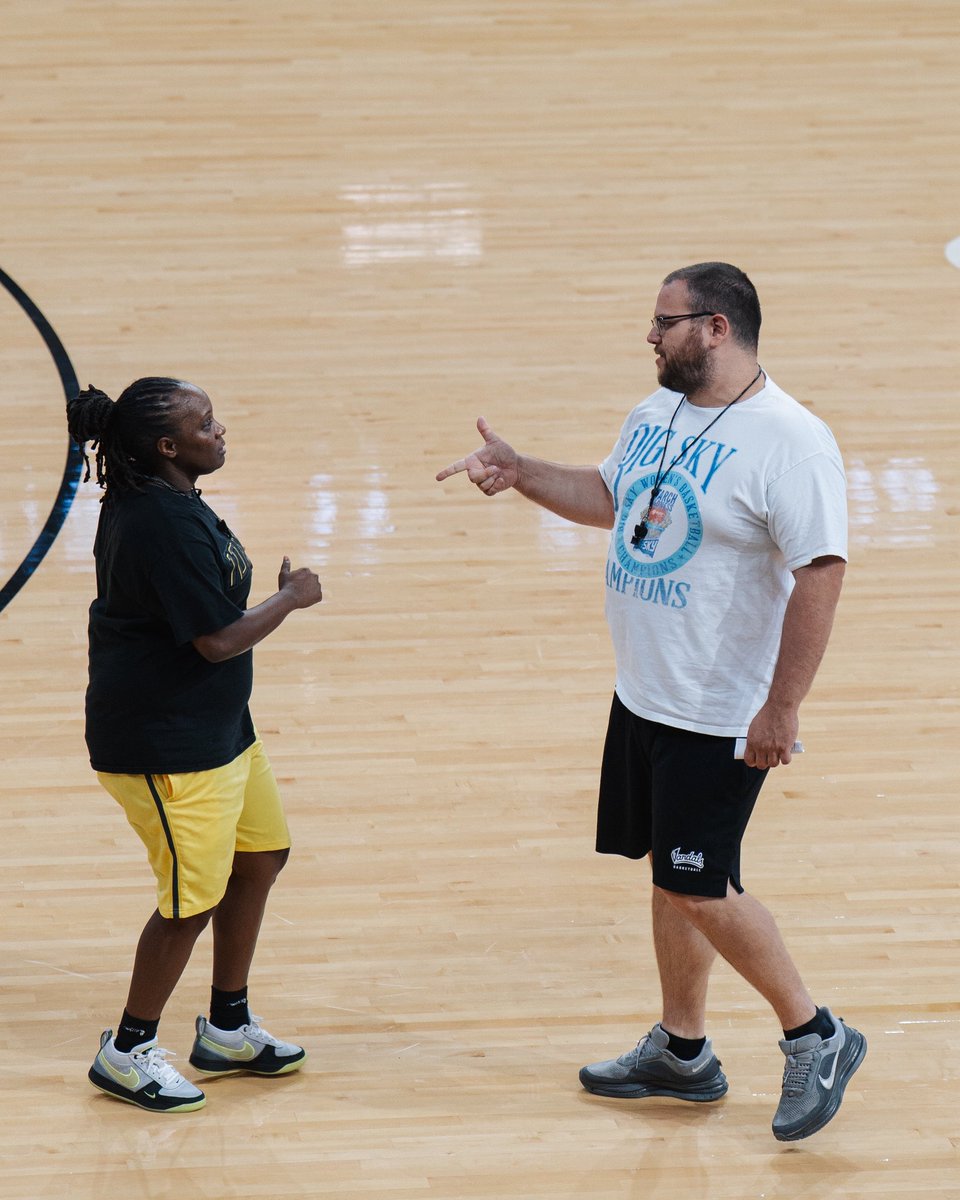 VandalsWBB's tweet photo. https://t.co/3bL4UBtkPp