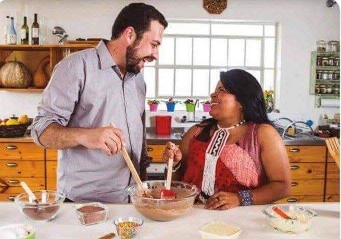 serginhopass's tweet photo. - Linda a sua casa, Senhor Guilherme.....
- Não é minha...kkkkkkkkk 😂 https://t.co/XXNmedoBV0
