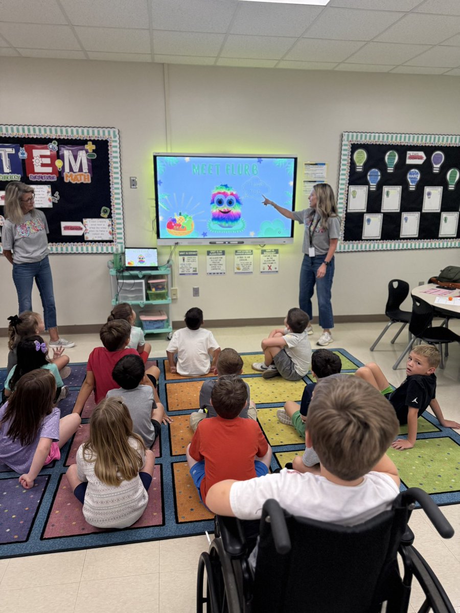 STEM_CCPS's tweet photo. 🤖Who knew coding could be this much fun—without a screen?! Today, students tackled an unplugged coding challenge with Flurb, using sequencing, logic, &amp; problem-solving to help their fuzzy friend find his way! @cullmanprimary @mwaldrop78 @shadrak1 @BOECullmanCity @LindsayBrannon https://t.co/4v6rqyQeWB