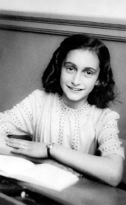 landpalestine's tweet photo. Anne frank would be screaming Free Palestine right now

She would absolutely be so disappointed to see history repeating itself and how people have learned nothing https://t.co/GGRmEKJSkE