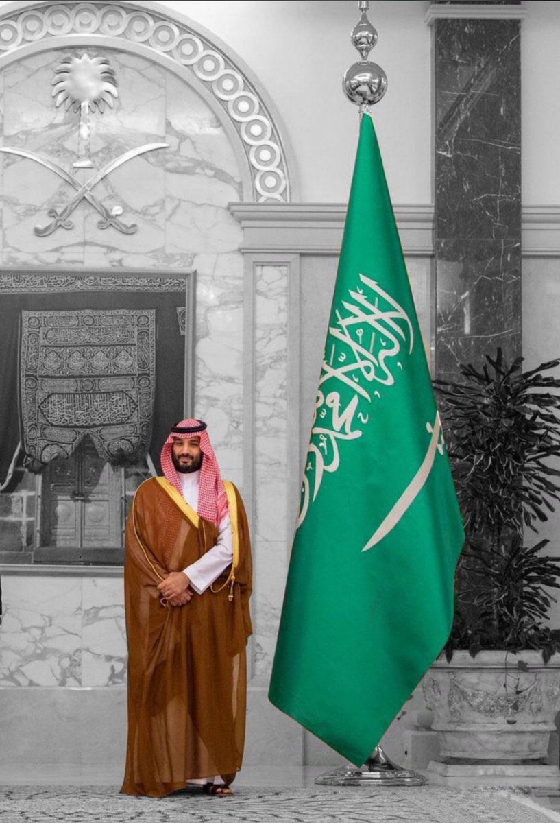 shagafkhalid's tweet photo. @s_hm2030 آمين يا��ب 🤲🏻 🇸🇦 
اللّهم من أراد بلادنا وحكامنا ومقدساتنا بسوء فأشغله بنفسه وأجعل تدبيره تدميره ياحيّ يا قيّوم 
اللّهم اضرب الظالمين بالظالمين واخرجنا من بينهم سالمين غانمين انت حسبنا ونعم الوكيل. 
اللّهم احفظ ولي عهدنا #محمد_بن_سلمان واحفظ جنودنا المرابطين ومكّن لهم وانصرهم. 🇸🇦 https://t.co/lKDZ84vssp