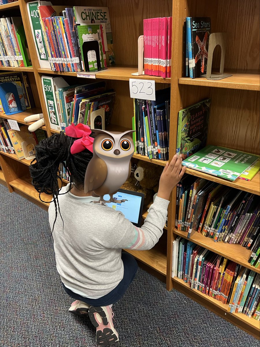 Weiss_Library tweet picture