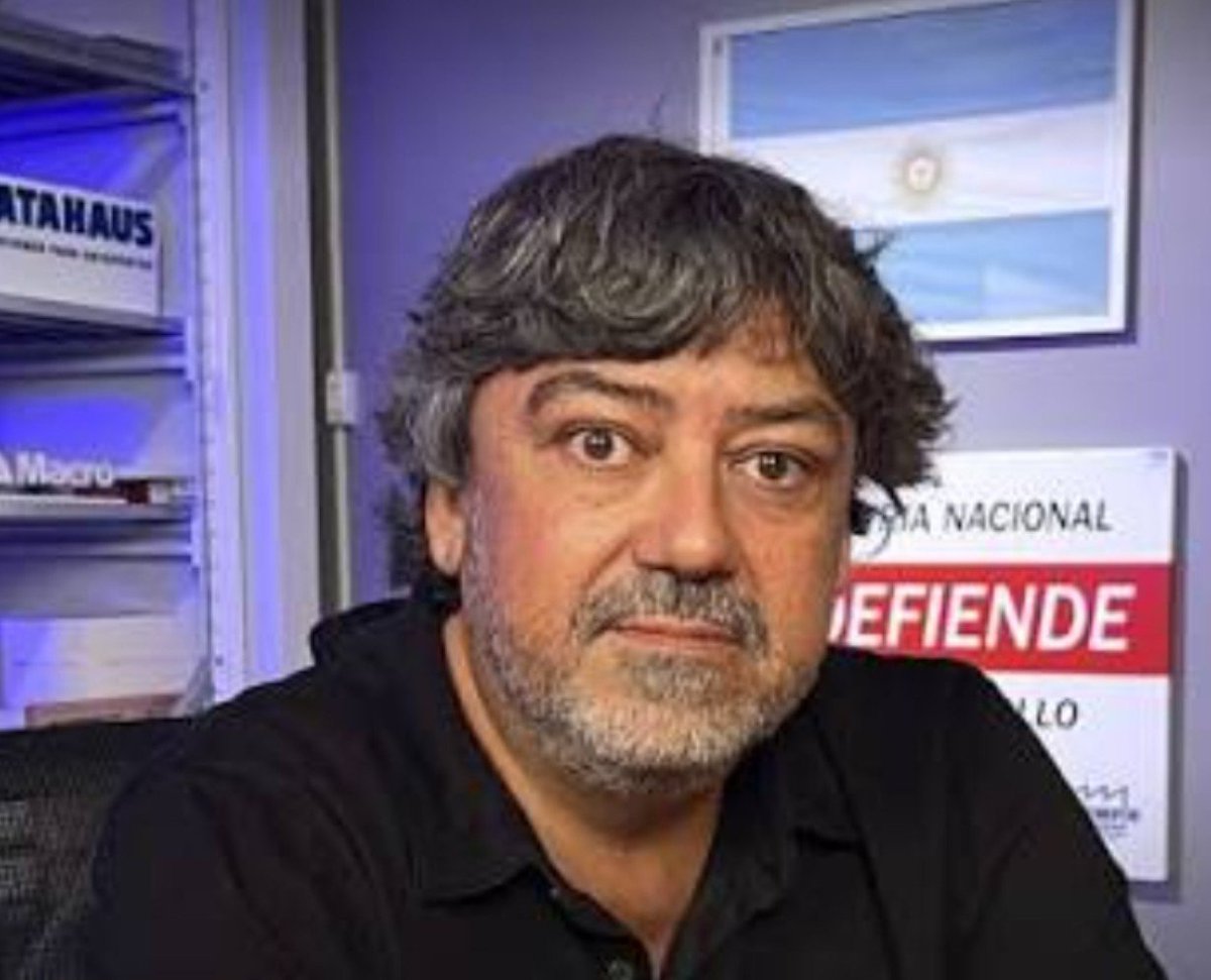 BocaJrsSports's tweet photo. DI CARLO SUMA AL GERENTE DE PROGRAMACION DE #ESPN 🔴⚪️ A SU BLINDAJE MEDIATICO

Juan Cruz Ávila responsable de ESPN 🔴⚪️ en Argentina.

De esta manera Yayito Cozza Di Carlo suma a ESPN Argentina a su blindaje politico de cara a au reelección

Vía @pablocalvari 🎙✔️ https://t.co/AjO70DMh46