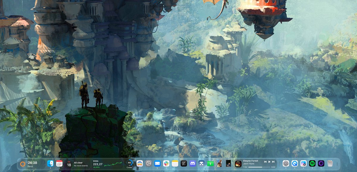 benjaminakar's tweet photo. the new macOS 27 dock is crazy https://t.co/YxzzXLS7S4