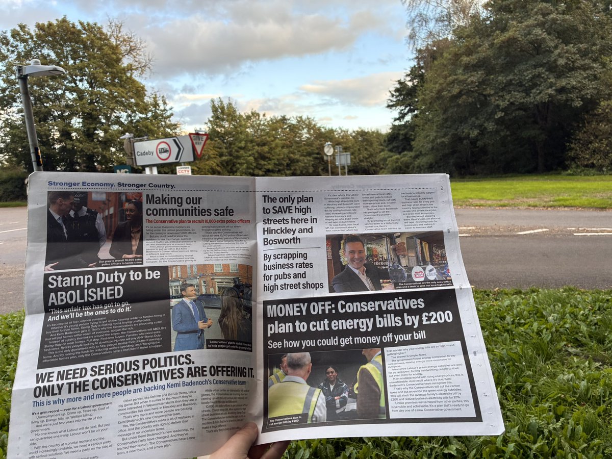 James_Tory_'s tweet photo. Another evening out and about in one of #Hinckley & #Bosworthโs small villages #Cadeby.
๐๏ธ Delivering the ๐ Conservatives plan for our ๐ฌ๐ง Countryโs future.
๐ป Great to hear our MP @drlukeevans on #LBC earlier this week, championing our community on a national level. https://t.co/q5kS0Wgnt5