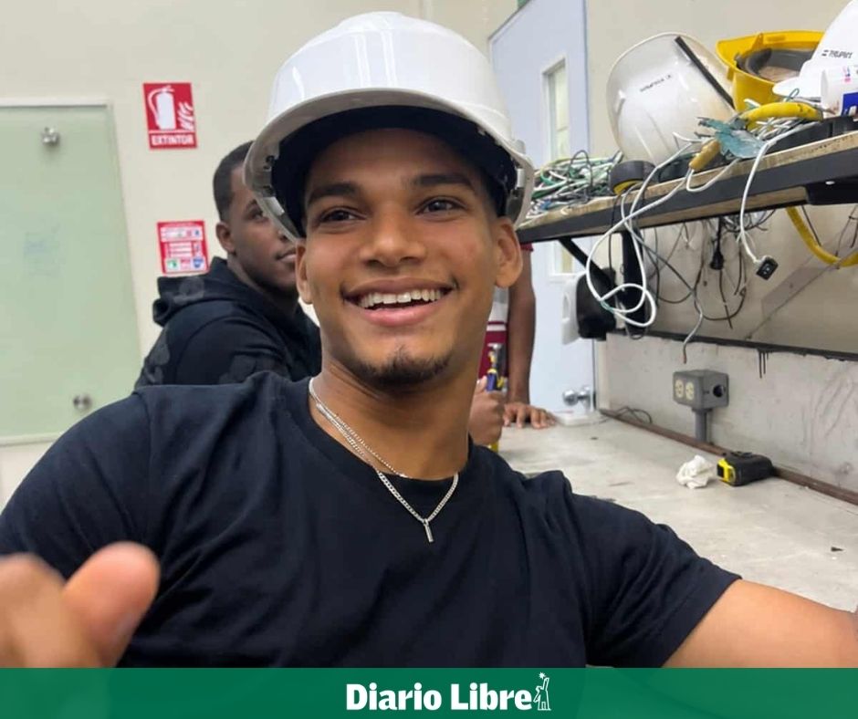 DiarioLibre's tweet photo. 👀| #LasMásLeídasdelaSemanaDL | Uno de los involucrados en ataque a joven en Los Praditos es hijo de dos servidores de la UASD
🔗 https://t.co/9IF7b8F2px
#DiarioLibre #LosPraditos #EmmanuelContreras #Policía https://t.co/tGQVqRvzn3