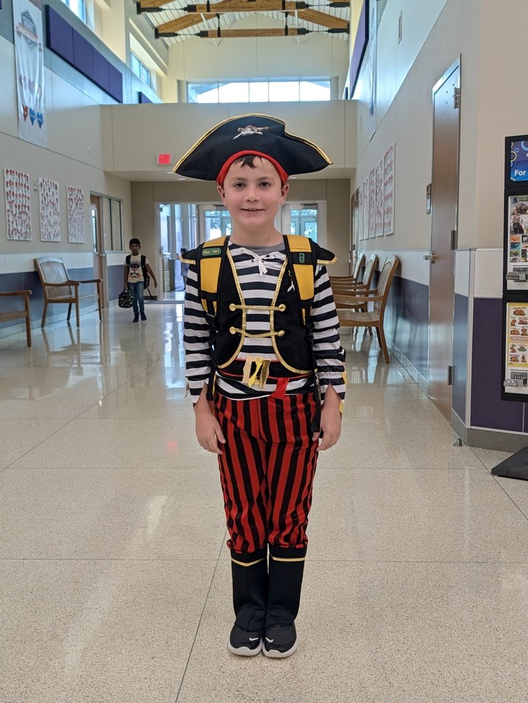 PomonaElem's tweet photo. Ahoy, mateys! π΄ββ οΈ The pirate spirit took over Pomona today for #TalkLikeAPirateDay! Huge shoutout to our amazing students and staff for bringing the fun, creativity, and school spirit! π¦βοΈ #PomonaPride #Alvinisd #Weseeyou https://t.co/rDWx9XnSa3
