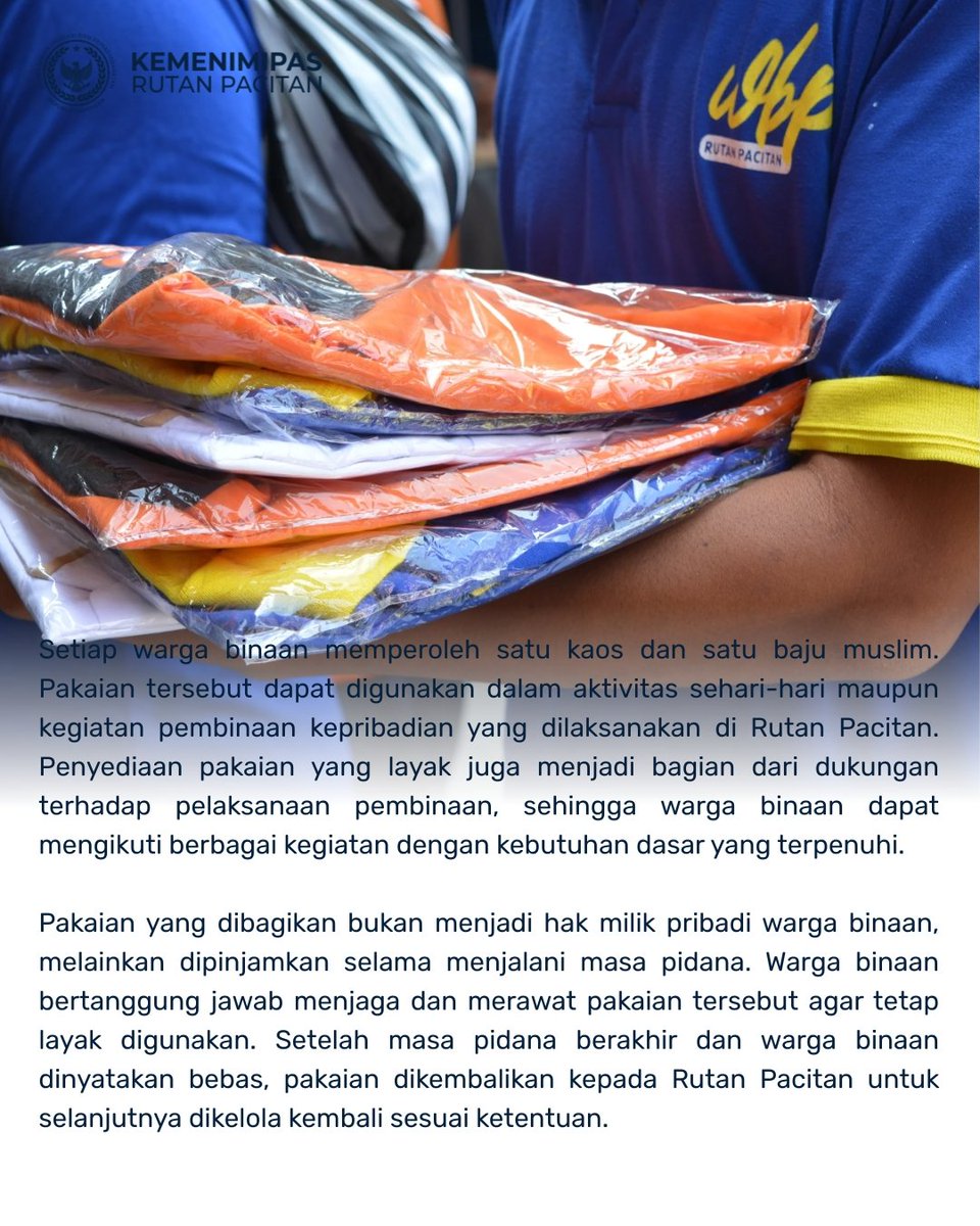 Rutan_Pacitan's tweet photo. Dukung Pembinaan Kepribadian, Rutan Pacitan Bagikan Pakaian bagi Warga Binaan https://t.co/Ww3UegqBIo