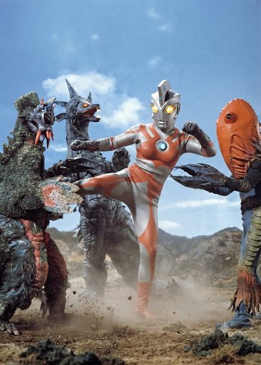 naomaru1986's tweet photo. 前に作った、女性版　ウルトラマンＡ(パート1)
このＡを使って！Ａのエピソードの中でも、かなりピンチに陥った！もし「Ａが女性だったら‥」と想像すると、男の子は‥テントです。 https://t.co/piSId1Be63