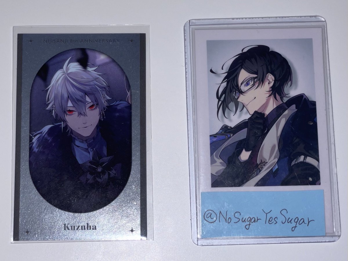 NoSugarYesSugar's tweet photo. @mari113k ご連絡ありがとうございます。
メタルカード下段真ん中のものも、所持しておりますので交換可能です。こちらで合っていますでしょうか。
添付画像のものと、先程の🤝のお品物、合計2点を2:2の交換でよろしいですか？ https://t.co/2ng131QPLW