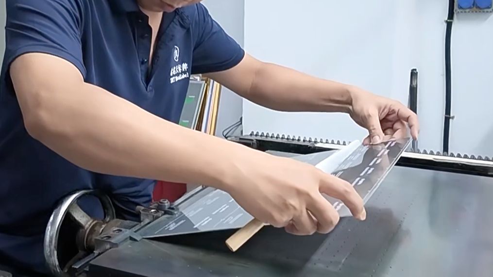 XMT_Packaging's tweet photo. Strict prepress processing before label printing.
Accurate positioning keeps consistent print details.
We deliver vivid graphics on custom metal tags.
#Prepress #MetalLabel #BrandPackaging https://t.co/QoOsSSMcJs