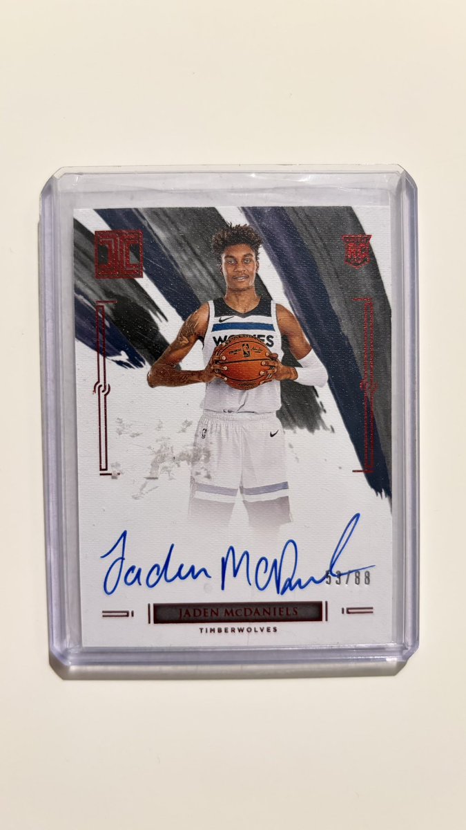 blumke30's tweet photo. Minnesota Card show did me well @CardPurchaser https://t.co/4sQqF5g2yU