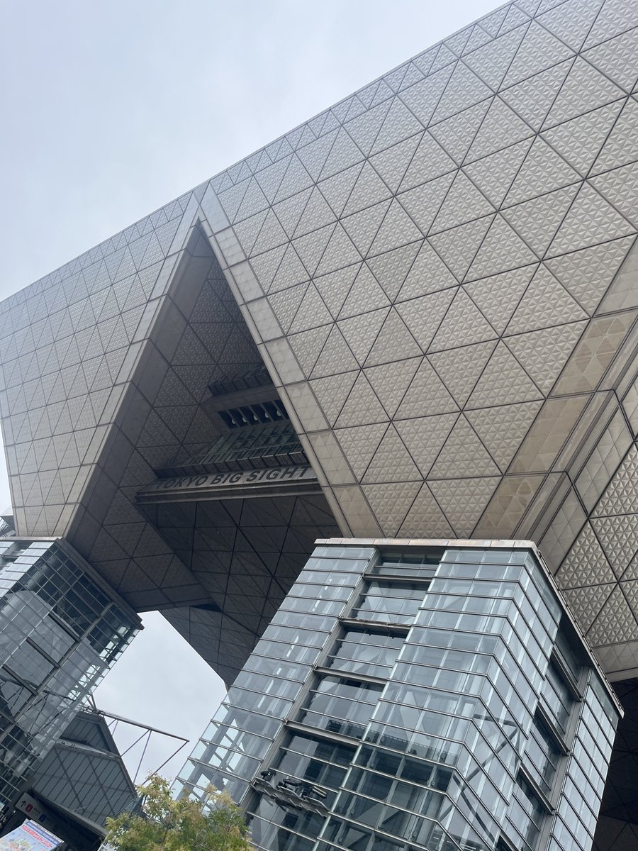 kusomegane_2's tweet photo. 2019年振りらしい https://t.co/oRmRwkRvoZ