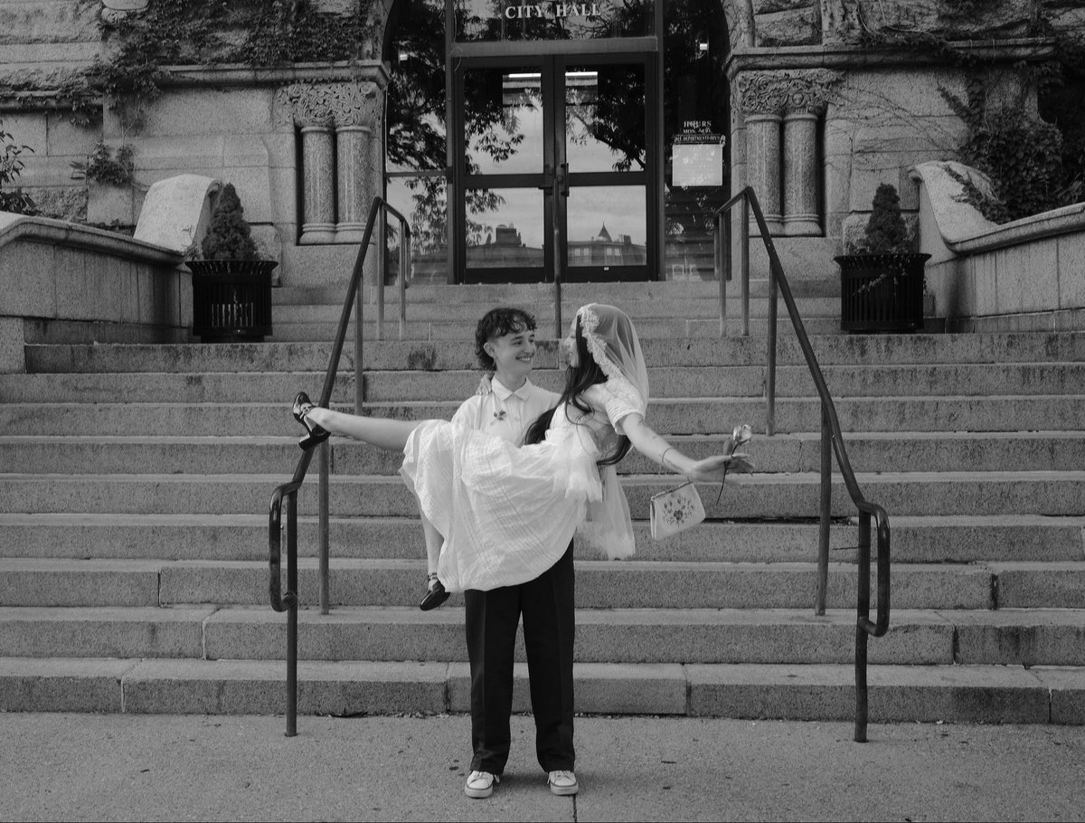 funeralfawn's tweet photo. we eloped 🌹 9.18.26 https://t.co/EechLr7BCM