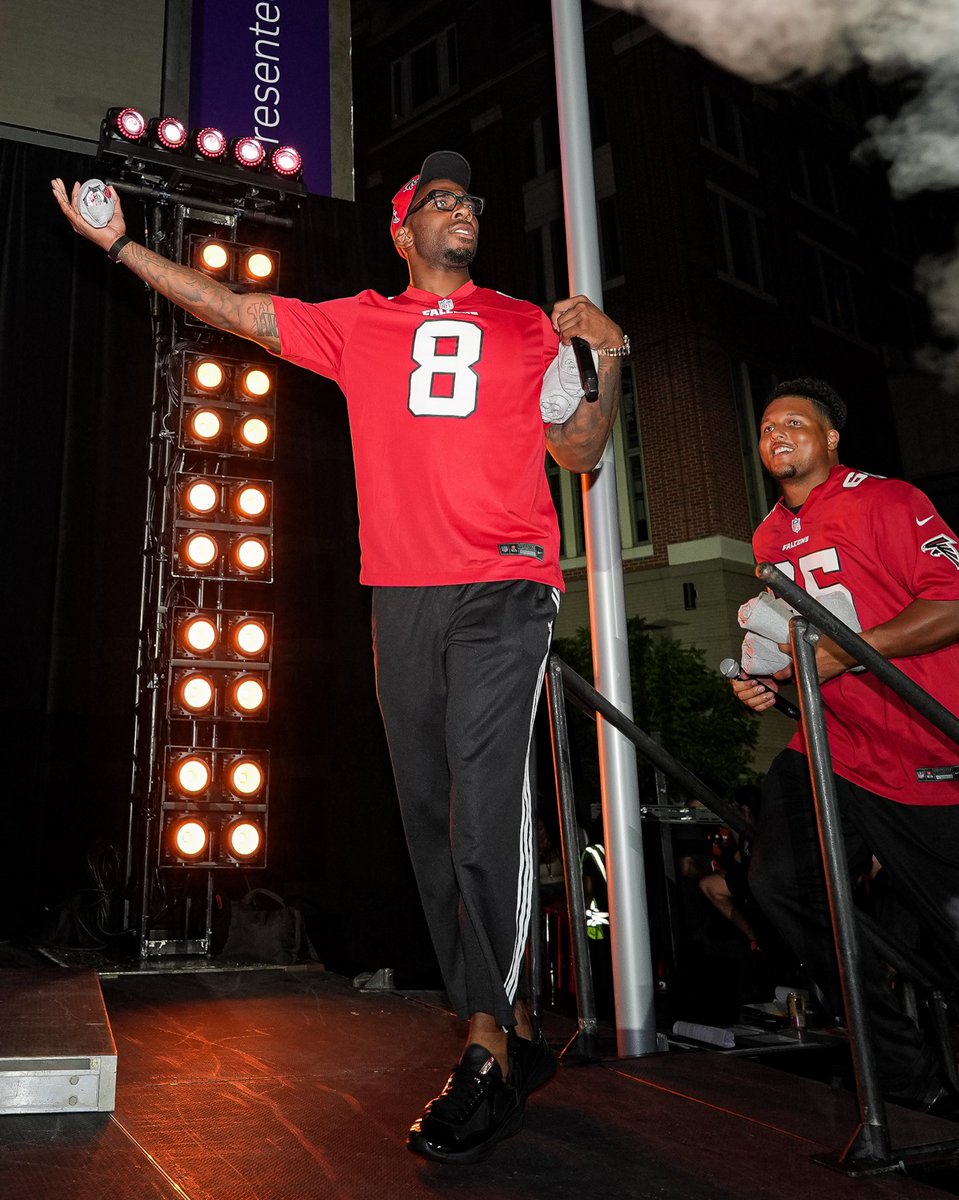 AtlantaFalcons's tweet photo. For the Dirty Birds 🗣️ https://t.co/IEPoFPLt3K