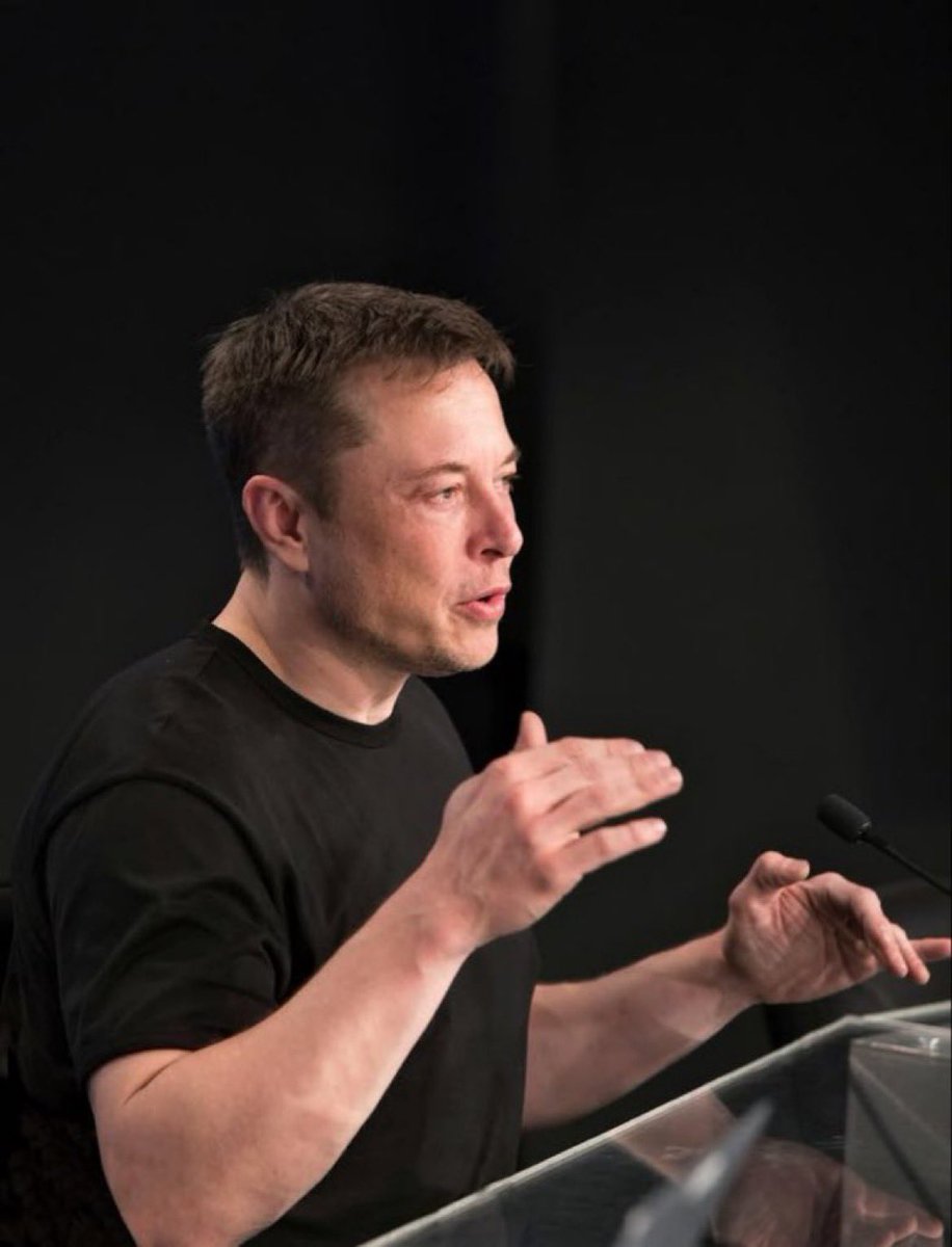 MAGAMUSKm0's tweet photo. Be Honest

If you woke up tomorrow with no social media followers, would you still feel valuable?

Yes or No? https://t.co/8Uag7q5S1h