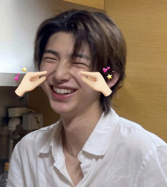 jwhaneul's tweet photo. ทวงคืนแจ้มอ้วมนุจู💕🩵🤏🏻

#JUHOON #주훈 https://t.co/3RPNNc5W8H