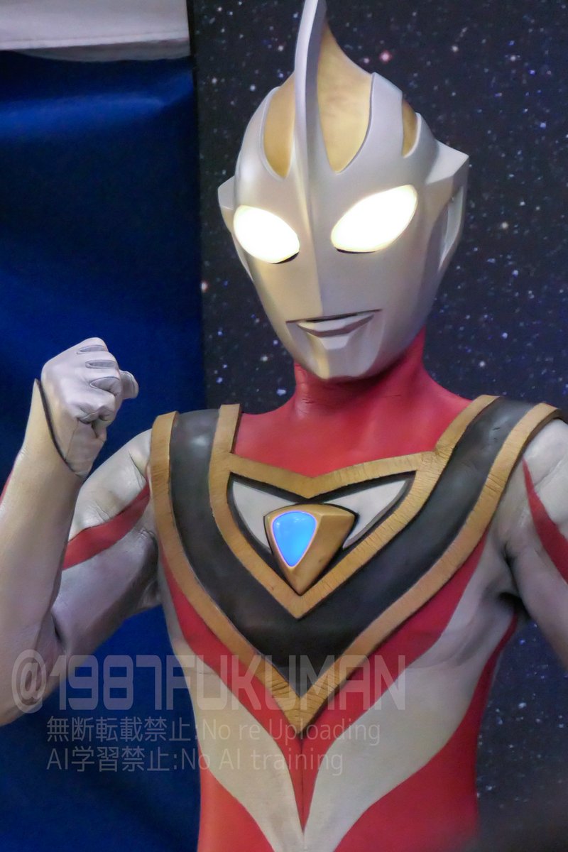 1987FUKUMAN's tweet photo. 超8兄弟のBGMで、3人のウルトラマンがやってきました！！

#ウルトラマンティガ
#ウルトラマンダイナ
#ウルトラマンガイア
#イオンモール東久留米 https://t.co/A67WE6HknU
