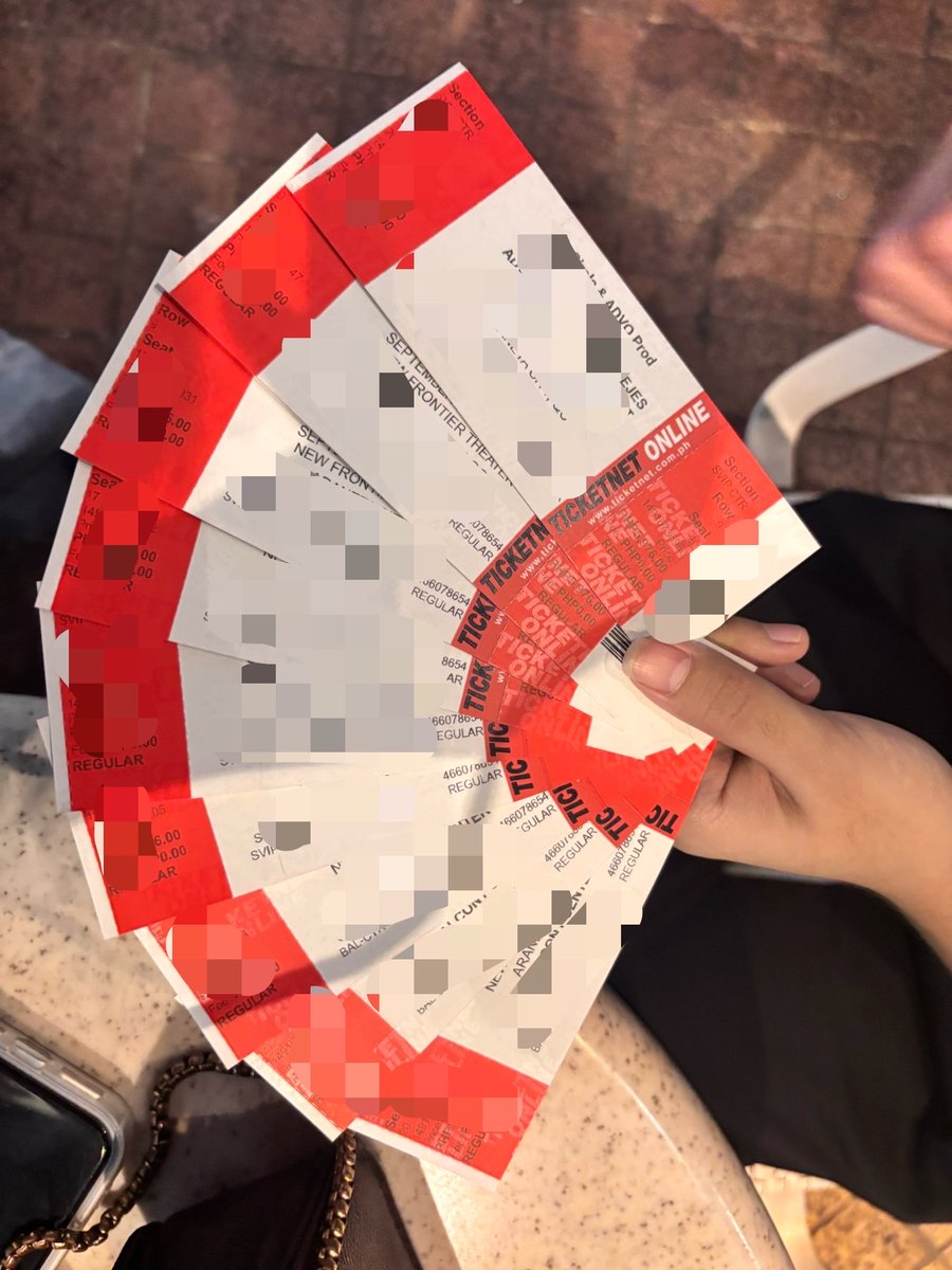 femillusory's tweet photo. hello, selling becoming concert tickets!!!

seat details: svip ctr row 9 , 15-19 (printed already!!!)
cash on hand price: ₱4.5k (tapat na po🥲.)
installment option: open! 
dm @tklopofficial / ate @ershz_ na lang for  details. we're offering flexible terms. 

rfs: managed to secure better seats.

*sure buyers will have auto-dibs on tklop freebies bundle🥰

+note: dw about dm-ing, mabait naman po kami, si vids lang nangangagat.

#wts #lfb #BecomingKrystalMejes