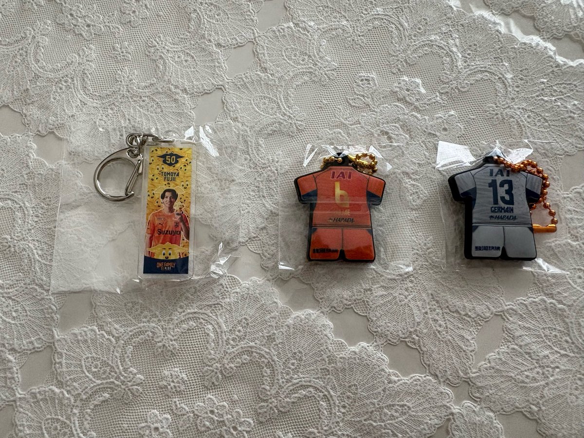no_spulse's tweet photo. 清水エスパルス ガチャ

【譲】
1st金 6
2stノーマル13
パルちゃんアクリルキーホルダー50

【求】
2st 3
パルちゃんアクリルキーホルダー3
または買取

本日、千葉戦での交換可能です🙆🏻‍♀️

#清水がちゃ交換
#清水ガチャ交換 https://t.co/zZnesB0gMo