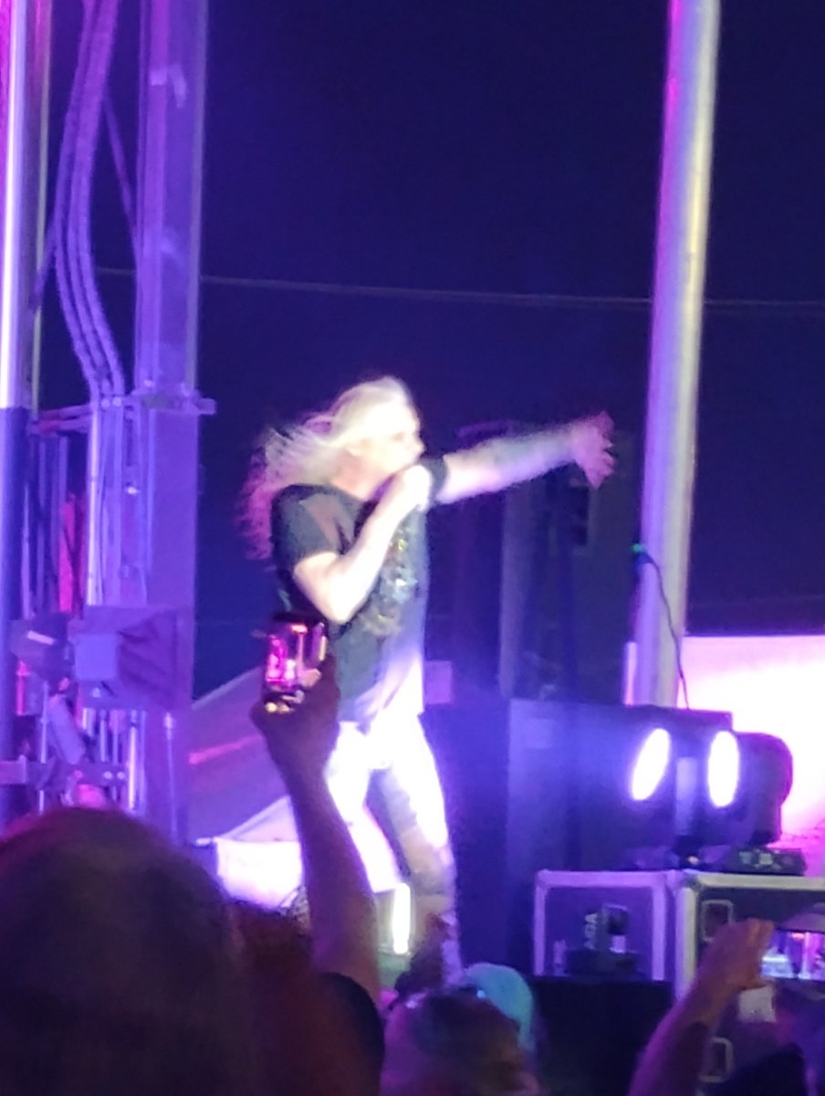 AmyShannan's tweet photo. SEBASTIAN FUCKING BACH!!!
@sebastianbach https://t.co/llu1usw7MW