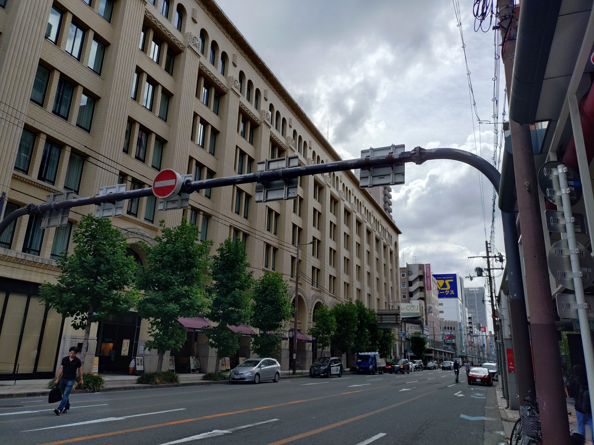 omk_hatena's tweet photo. おはようございます。
本日のポンバシは晴れ☀
今日からシルバーウィークですね！ https://t.co/SLKOlMpwMS