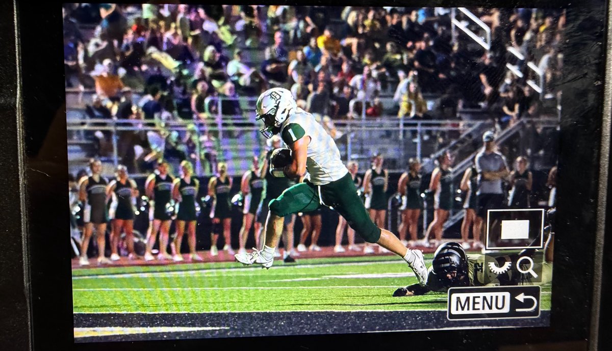CheapSeatsPhoto's tweet photo. FINAL

@FestusFootball - 36
@FootballDesoto - 8

@FESTUSAthletics @De_SotoDragons @myleaderpaper @hssportscaravan @STLhssports @MoScoreboardGuy @missouri_sports @GSV_Acct https://t.co/8PN7mlQNIA