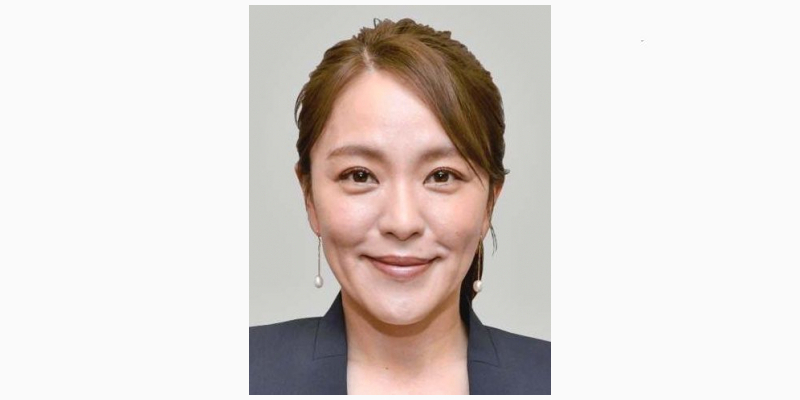 theokinawatimes's tweet photo. 今井絵理子副大臣「新知事と力合わせる」　就任で意欲　沖縄北方担当など
https://t.co/uuBKqFt4U4 https://t.co/ZP62s8wsQd