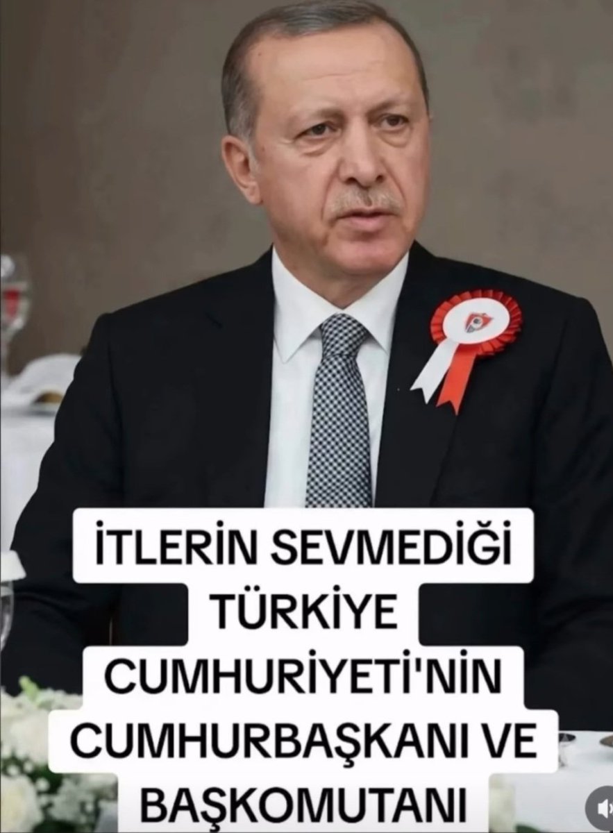 hakikatlarr's tweet photo. Onu sevmeyen ittir hatta it oğlu ittir.
Rojovada israil ve amerikanın emri altında bir devletin kurulmasına ilk ben karşı çıkıyorum.
Öcalanda istemedi sen kimsin ki.
Erdoğan kürtlerin dostudur onları kafirlerin islam düşmanlarının şerrinden koruyor.
Türkiye Cumhuriyeti devletinde Erdoğan kadar kürtlere iyilik yapan yoktur.
Pkk ypg kürtleri imandan etti gençler hepsi kominist olmuşlar. İslami olmayan bir kürt devleti istemeyiz kemalistin belasından biraz kurtulmuşken bu sefer koministin emrineöi girecez biz Türk ve Kürt kardeşiz aramıza girenler kalleştir