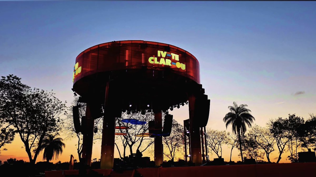 JovemIveteiro's tweet photo. O entardecer no Mineirinho já anuncia: amanhã é dia de #IveteClareou! 🌅 https://t.co/EDT8VdlKbi