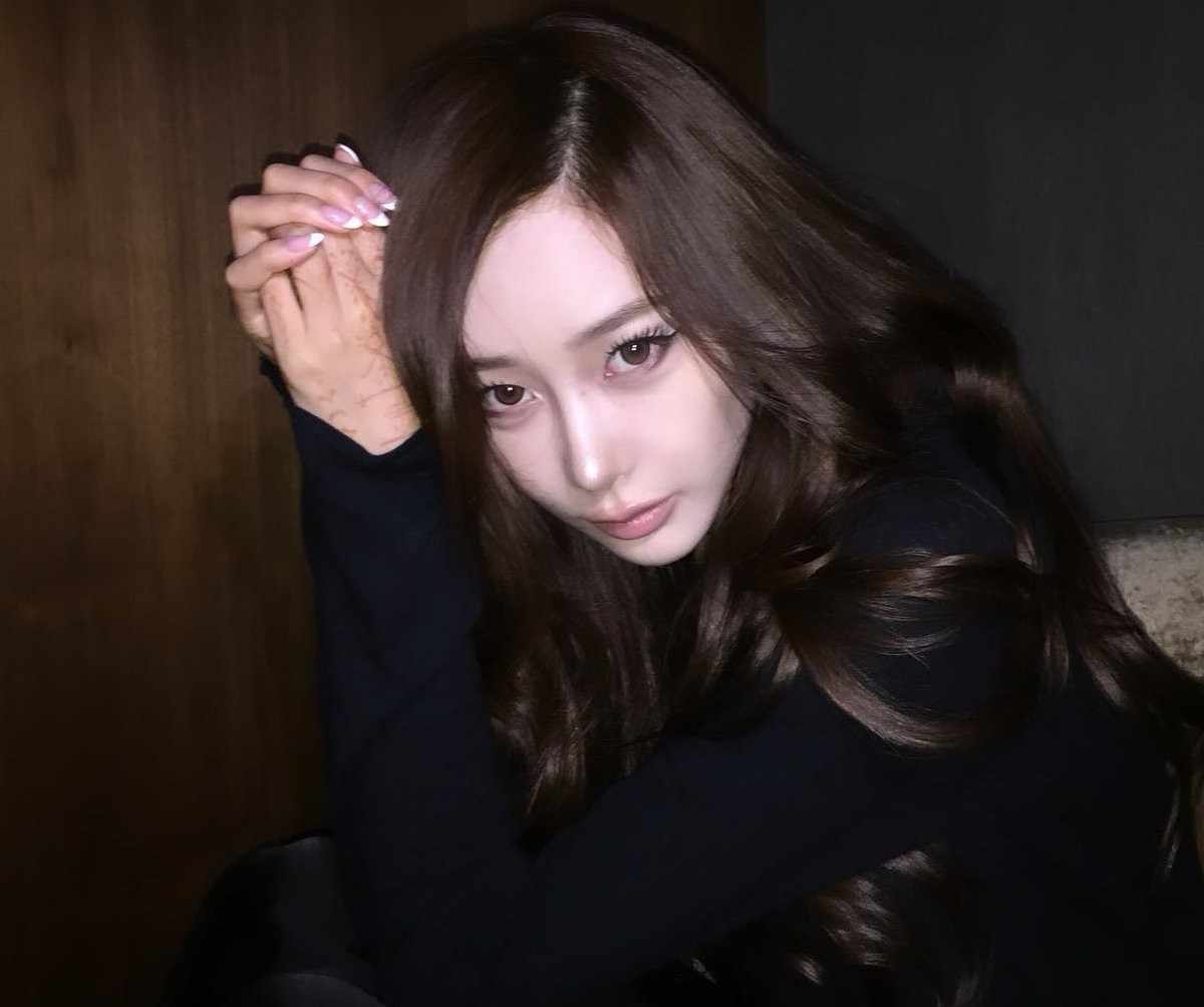 paraglideee's tweet photo. damn mommy https://t.co/IYqr4dbmDs