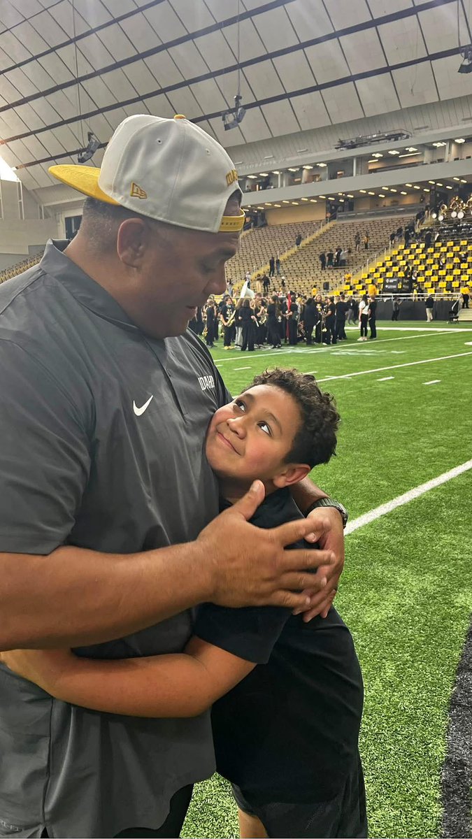 LoniFangupo's tweet photo. DAD MOMENT…

My son Gideon cried to me last night. He loves football and wants to do his best for his team. Last night, he was hurt by someone’s words. He felt belittled and embarrassed.

As a father, everything in me wanted to protect him.

But I told him, “You can’t control another’s
actions. Now you get to decide how you respond.”

It hurt seeing my son hurt, but I also know I can’t protect him from every difficult moment in life. Sometimes protecting him means not removing the hardship, but teaching him how to walk through it.

My job isn’t to fight every battle for him. My job is to prepare him for the battles he’ll have to fight without me.

When I look at this picture and see my son looking up at me, I’m reminded of that responsibility:

To teach him how to RESPOND. How to STAND and stay TRUE to who he IS!