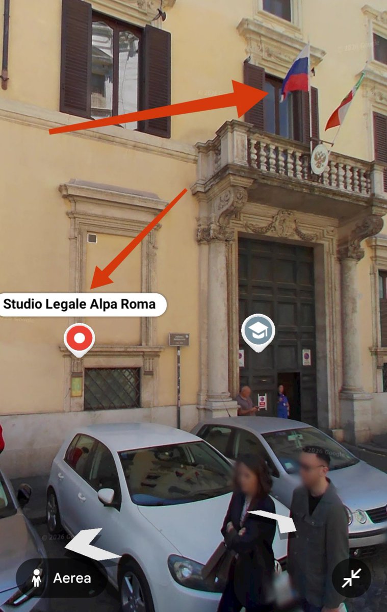 Antonio_Caramia's tweet photo. No vabbè, questo è troppo... 

Lo studio legale di Giuseppe Conte a Roma è nello stesso palazzo del "Centro russo di scienza e cultura", indicato dall'ISW come "centro d'influenza del Cremlino all'estero".

... ma ovviamente è solo una coincidenza... https://t.co/5t5mgg9I5d