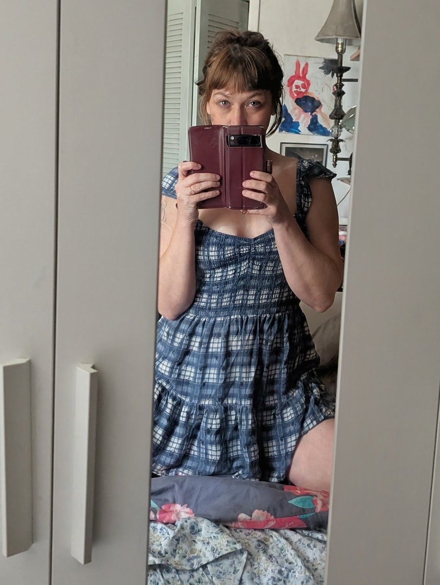 MyrtleBeansxoxo's tweet photo. Why does a lil flowy outfit just make me feel like a brand new person? https://t.co/kAGR79qQTo