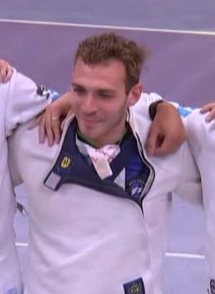 9zTeam's tweet photo. FELICITACIONES AGUS! 🥉💜

Se ve que sirvió la cábala, @agustingusman se llevó la Medalla de Bronce en los XIII Juegos Suramericanos 2026 de Esgrima CON LA REMERA DE 9Z ABAJO DEL TRAJE! 😍💜 https://t.co/NtKCUeWfbx