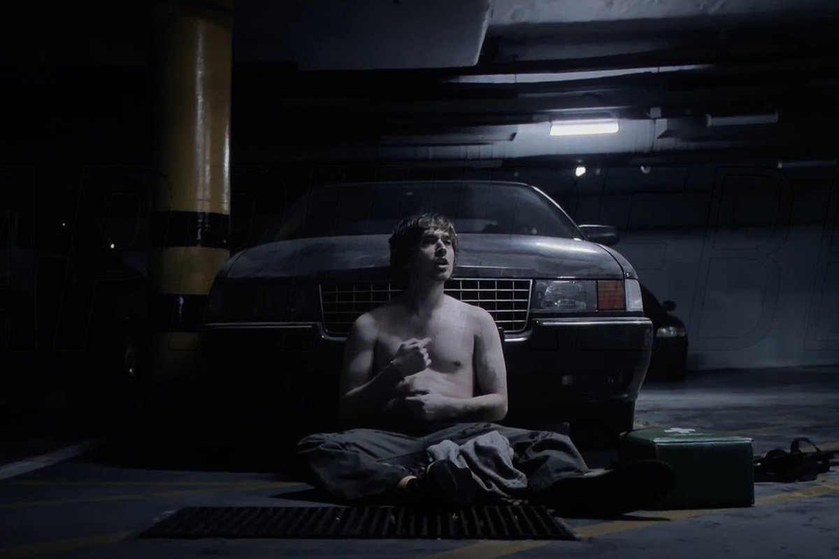 VVell0bviously's tweet photo. austin abrams shirtless in resident evil https://t.co/k9C7oY8eav