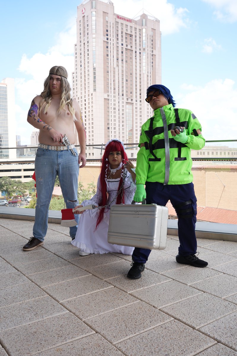 nellyraimon's tweet photo. also we did a super cool strega cosplay with our friend https://t.co/vsM6ZcKElQ