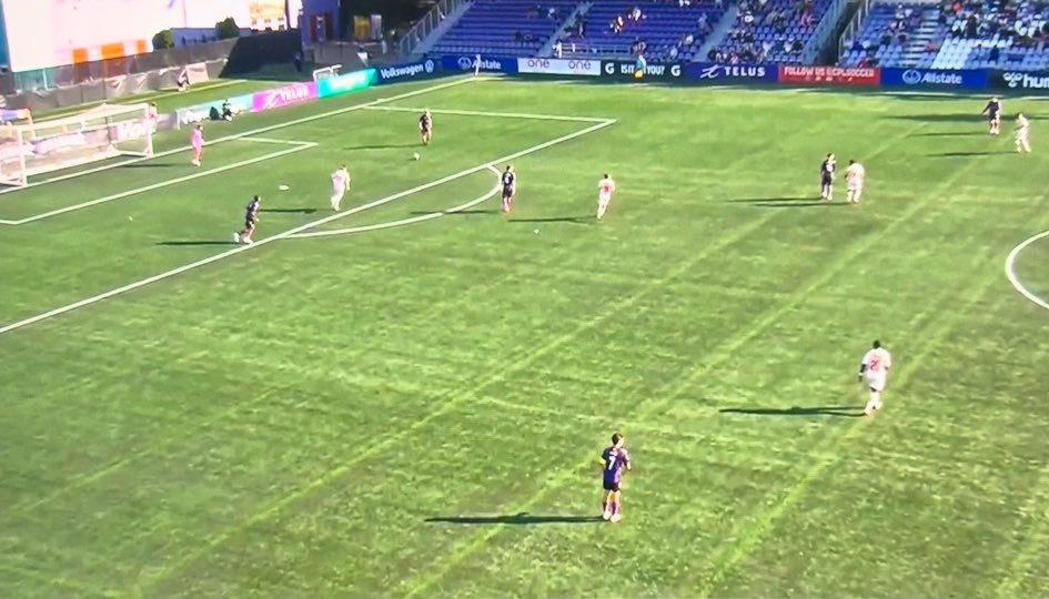 AspireSportsmgm's tweet photo. Tristan Marshall subbed into the @CPLsoccer match in the 86’ for ⁦@Pacificfccpl⁩ as they pushed for a late equalizer at home vs @CPLCavalryFC

#PacificFC 0-1 #CavalryFC 

Touches 11
Accurate passes 6/9
Passes into final third 1
Blocks 1
Clearance 1
Headed clearance 1 https://t.co/pb5L6UkhTU