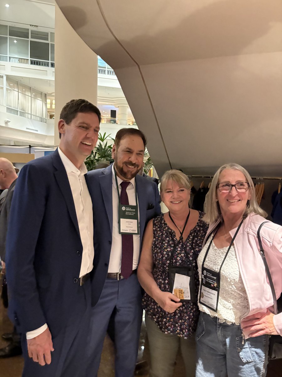 JagrupBrar1's tweet photo. Thank you everyone for another productive UBCM! 🙏🏾 https://t.co/KQ0TMfYax6