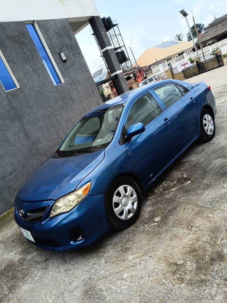 FRIDAYYv9's tweet photo. 🔥 DISTRESS SALE - CHEAPEST IN MARKET 🔥

2010 TOYOTA COROLLA - DIRECT

✅ Sound Engine &amp; Gear (Buy &amp; Drive)
✅ Super Chilling AC
✅ Neat Interior / First body
✅ Lagos cleared / Documents intact 

Price: 6.3M (Distress, Negotiable to 5.5M)
DM with funds ready - No time waster! https://t.co/n3MG1T8ZKc