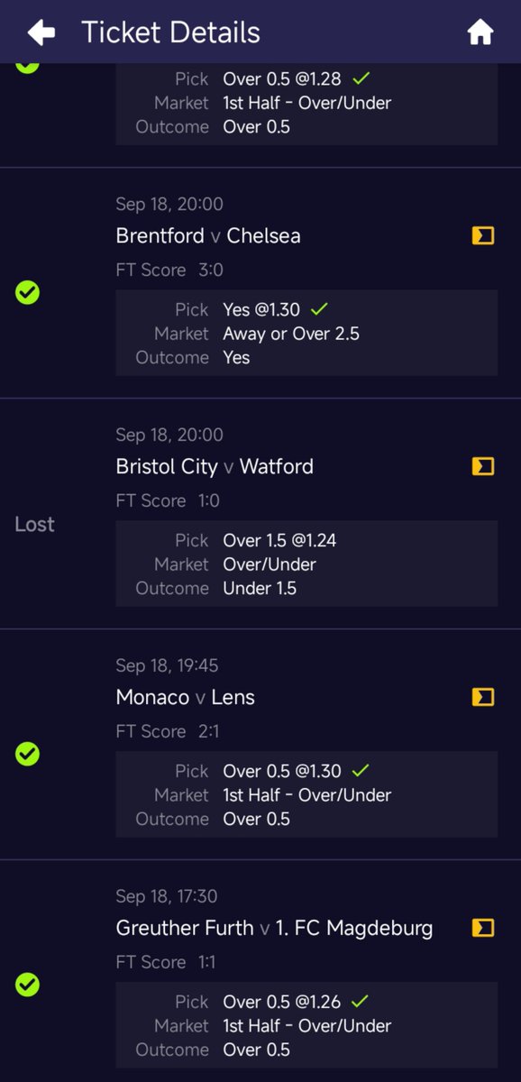 real__THONY's tweet photo. Bristol still deny me money for 14 pro today 😔 https://t.co/jnDLup2duO